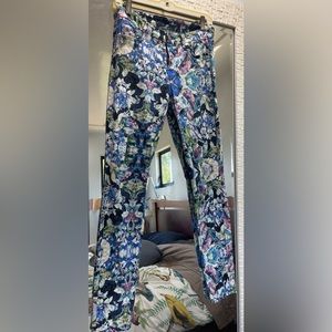 7 For All Mankind - floral skinny jeans size 26 EUC